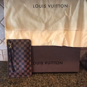 Louis Vuitton NM Damier Wristlet,DustBag,BoX